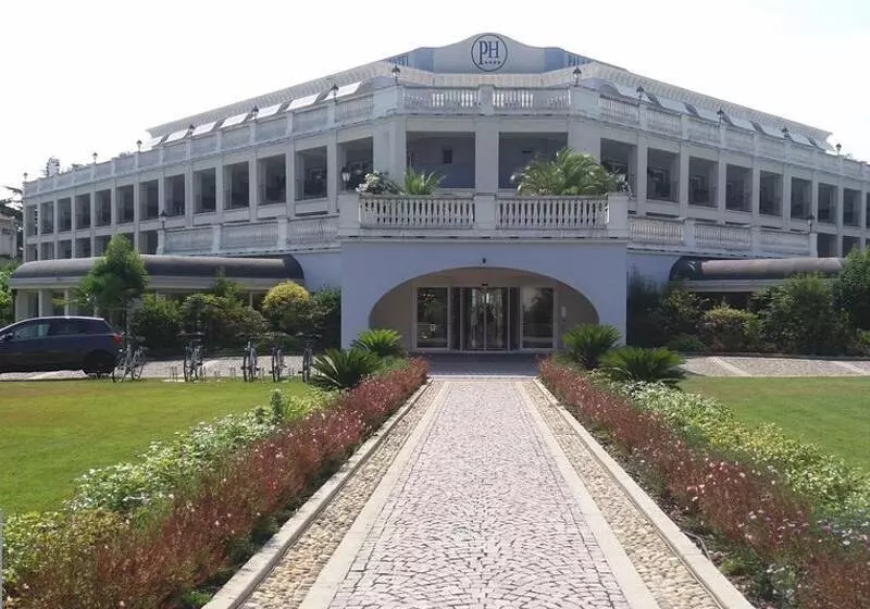 Palace Hotel Wellness & Spa