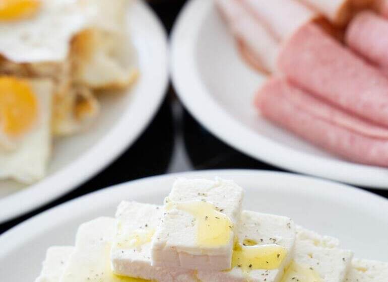 בית מלון כפרי Pantheon City