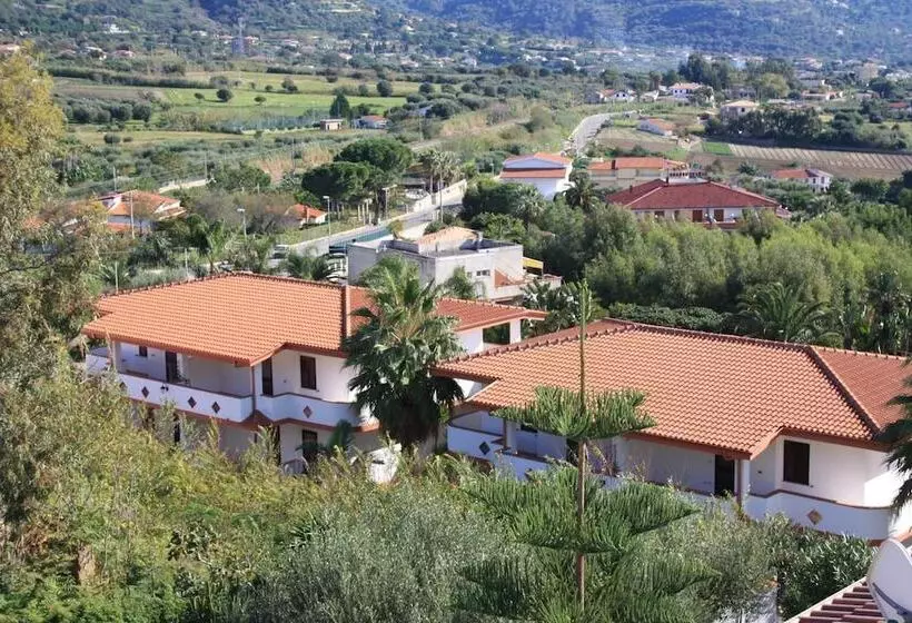 Residence Hotel La Taverna