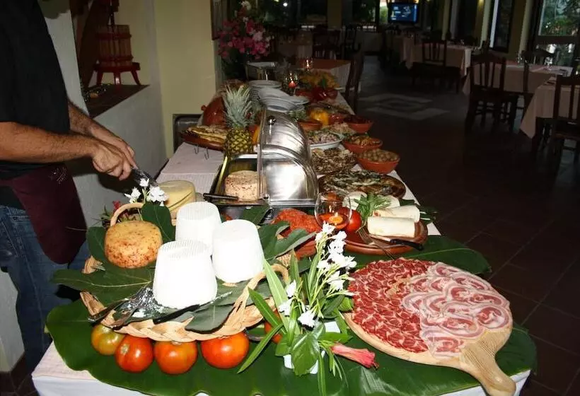 Residence Hotel La Taverna