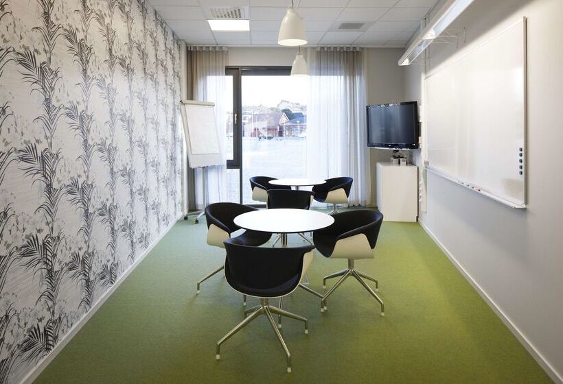 Отель Scandic Karlskrona