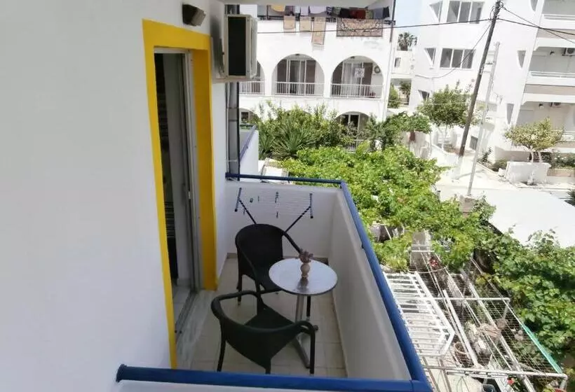 Hotel Skoufezis Studios