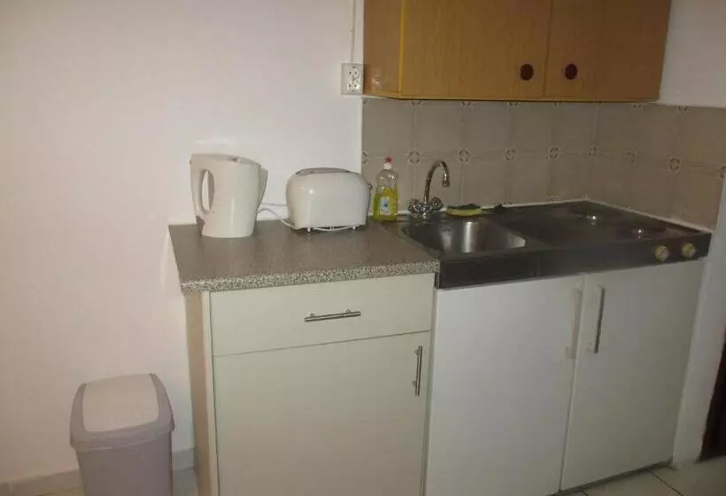 Hotel Skoufezis Studios