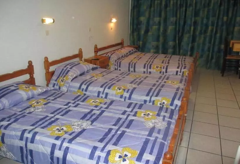 Hotel Skoufezis Studios