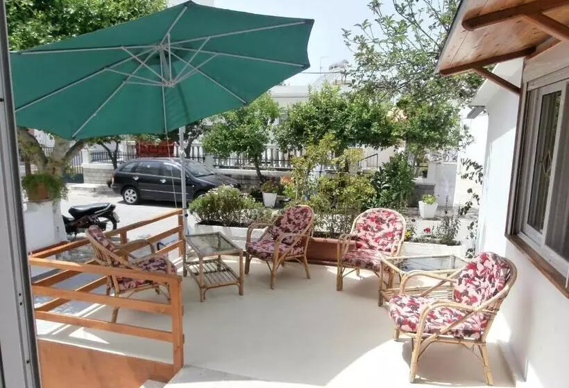 Hotel Skoufezis Studios