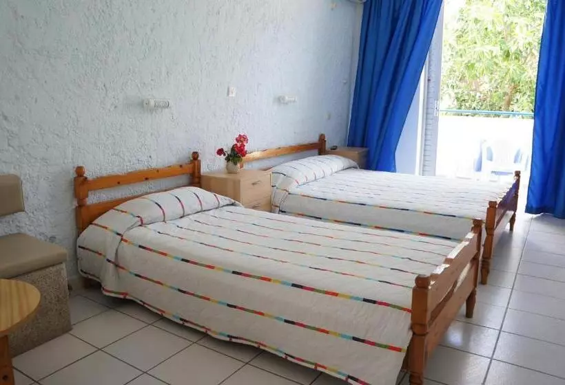 Hotel Skoufezis Studios