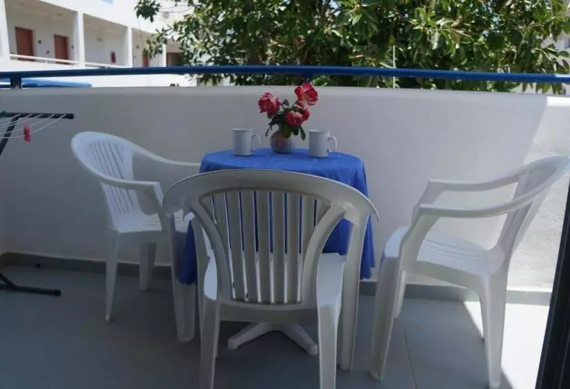 Hotel Skoufezis Studios