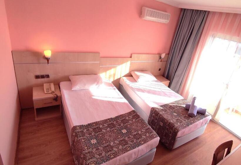 בית מלון כפרי Sunbeach Hill