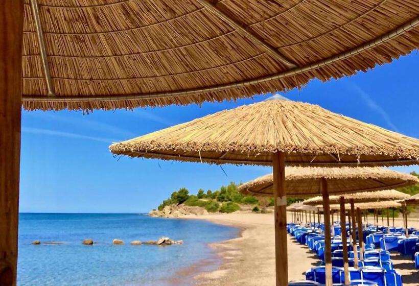 Отель Village Mare