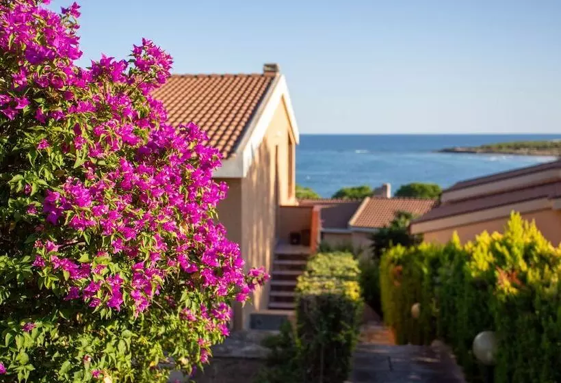 Отель Villaggio Porto Corallo