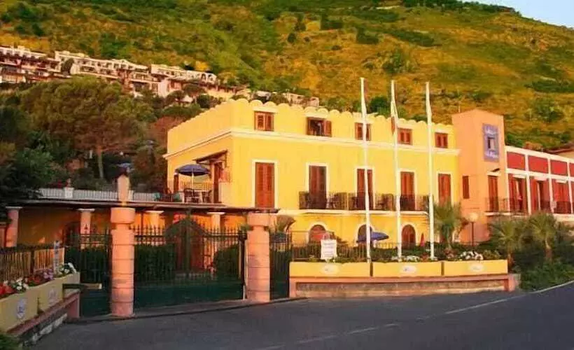 Отель Vrclub   Villa Ridente Residence