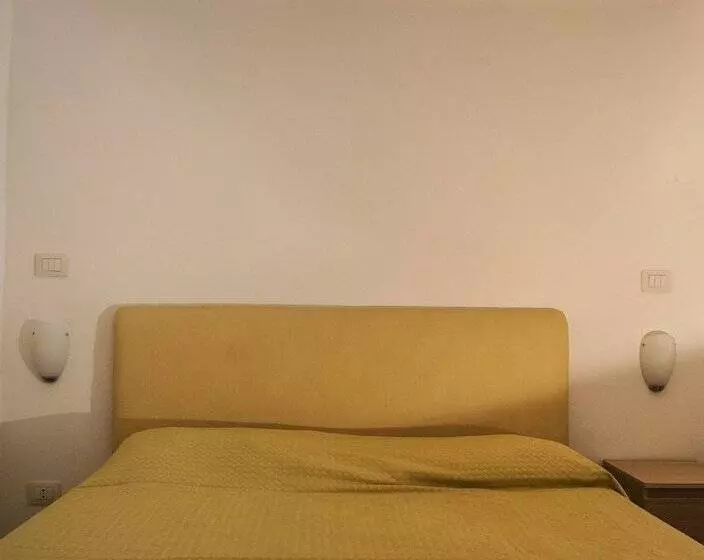 Отель Vrclub   Villa Ridente Residence