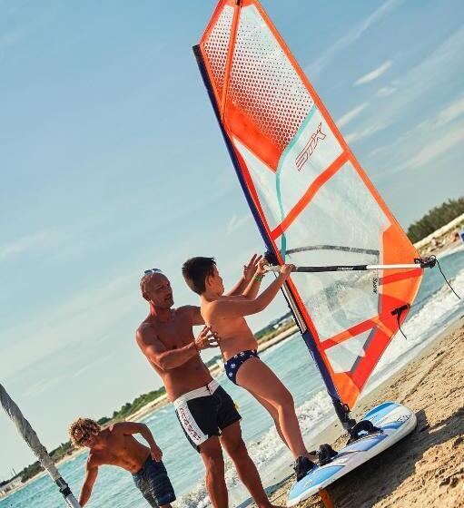 Riva Marina Resort   Cdshotels