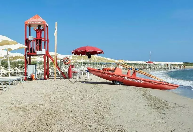 Riva Marina Resort   Cdshotels