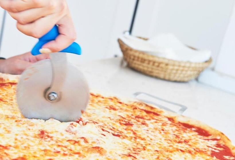 Riva Marina Resort   Cdshotels