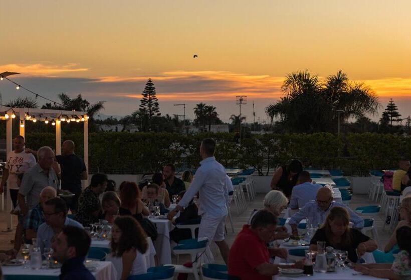 Riva Marina Resort   Cdshotels