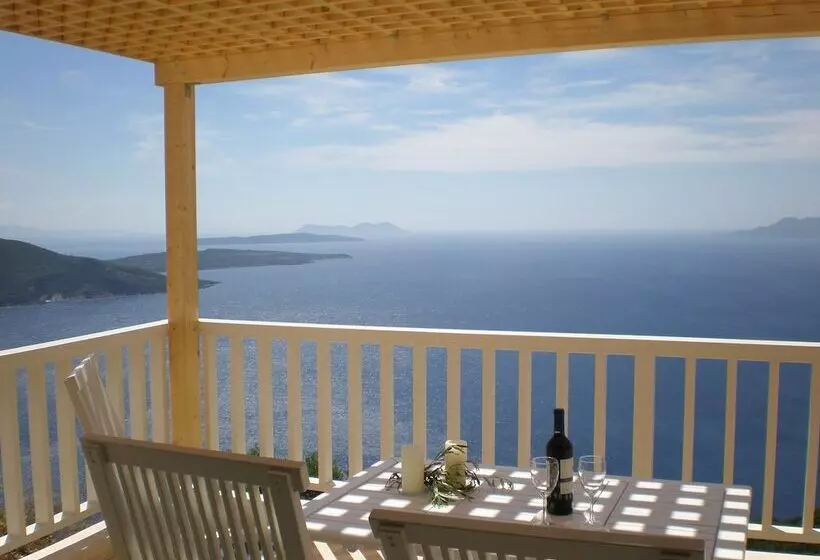 Urania Luxury Villas