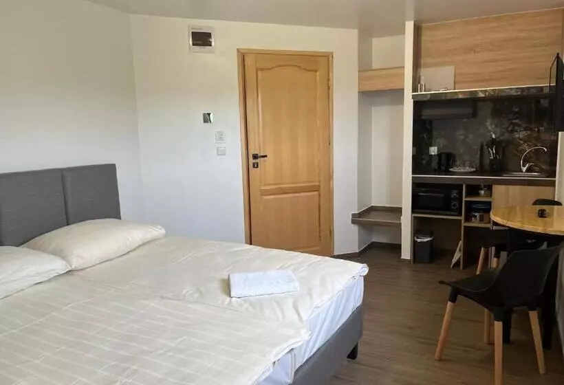 Majatalo Willa Modra