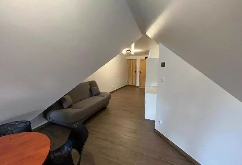 Majatalo Willa Modra