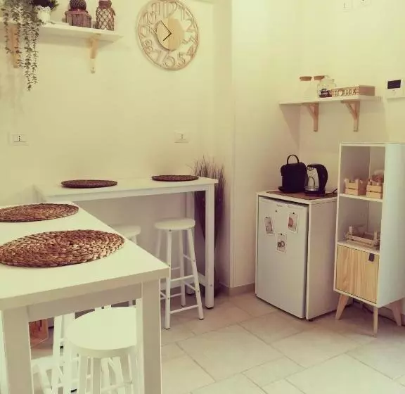 تختخواب و صبحانه Flavì