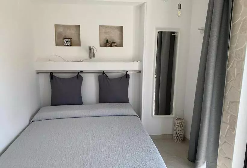 تختخواب و صبحانه Flavì