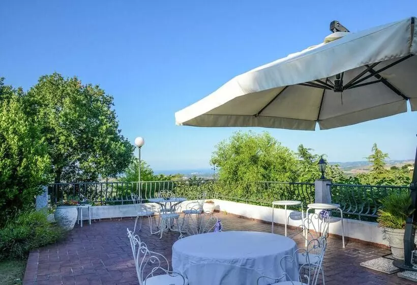 Ca Bianca Country House In Montefiore Conca