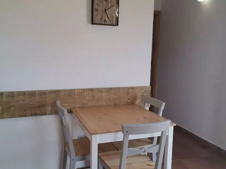 Casa Rural Leo