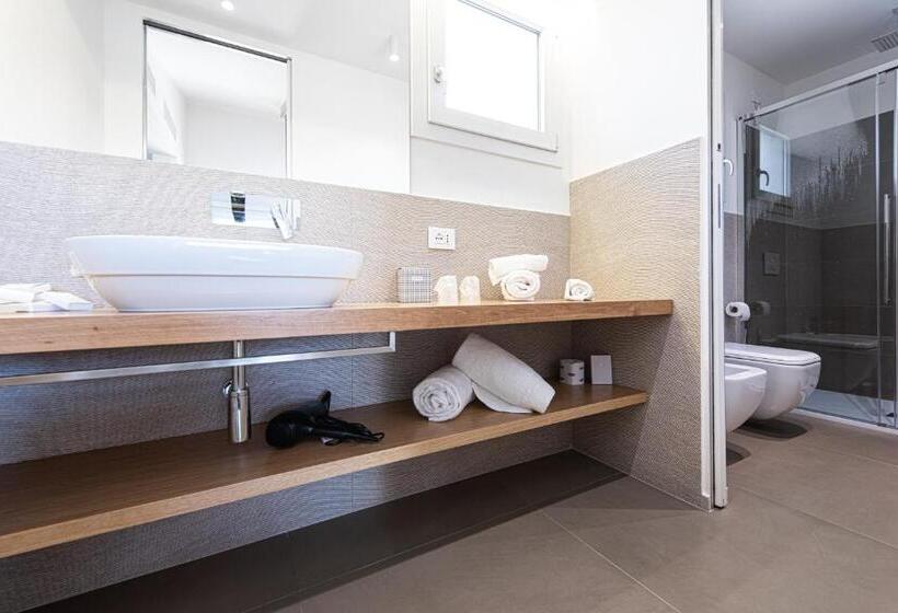 Пансион Montepetrosu Charming House