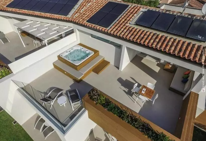 ペンション Montepetrosu Charming House