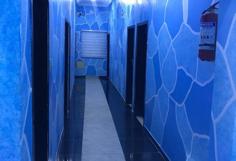 Royal Park Hotel And Suites