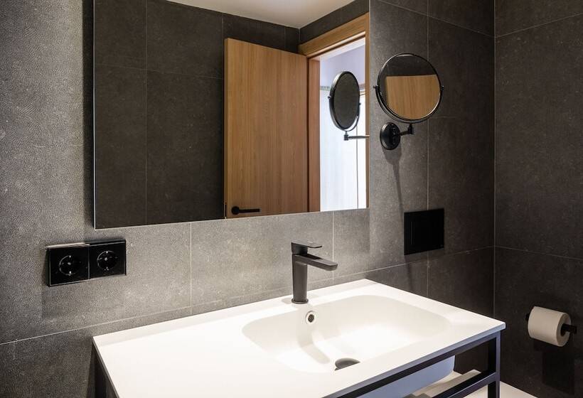 Aparthotel Casita Blanca Adults Only