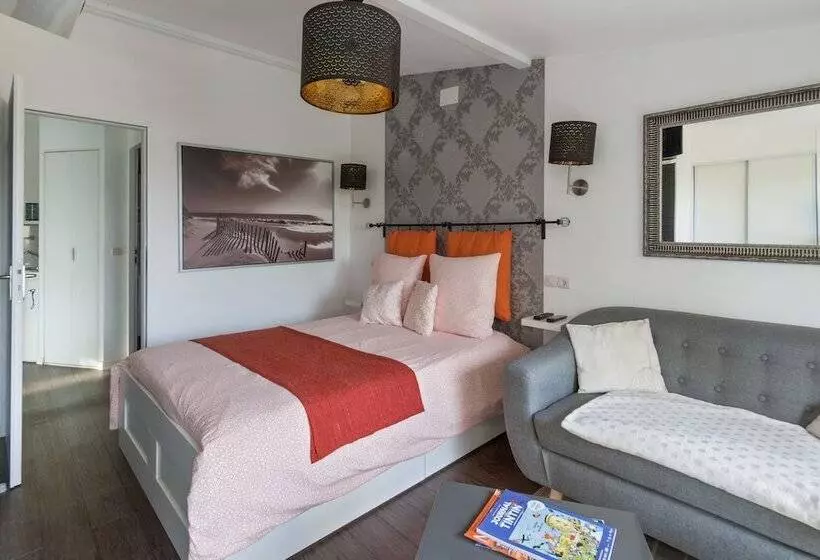 Aamiaismajoitus (B&B) Le Petit Flo