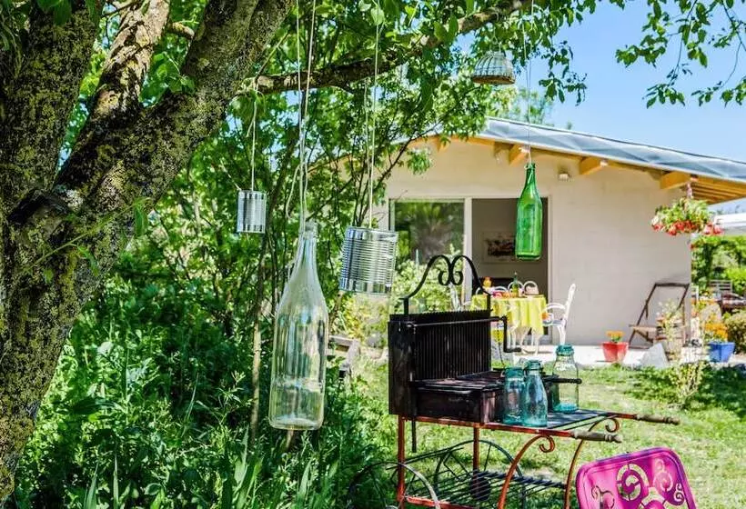 Aamiaismajoitus (B&B) Le Petit Flo