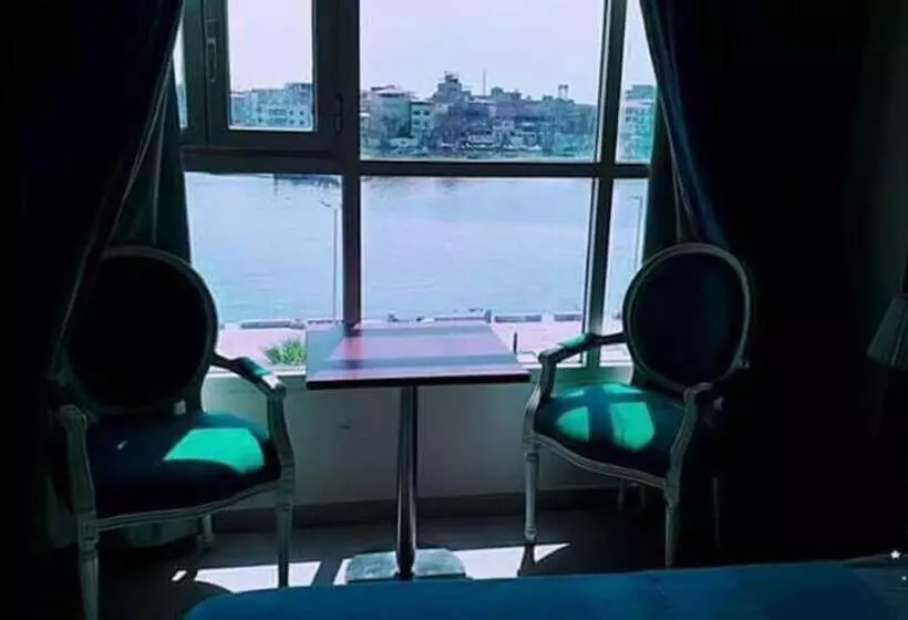 هتل Gogo Palace