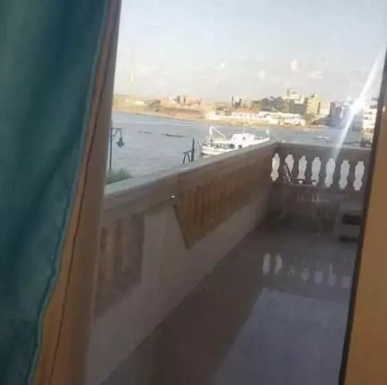 هتل Gogo Palace