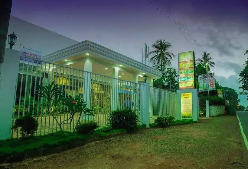 هتل K&k Country Resort