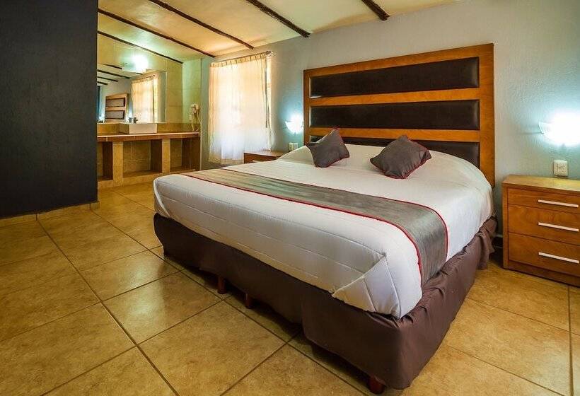 교외 호텔 Hacienda Coyotes