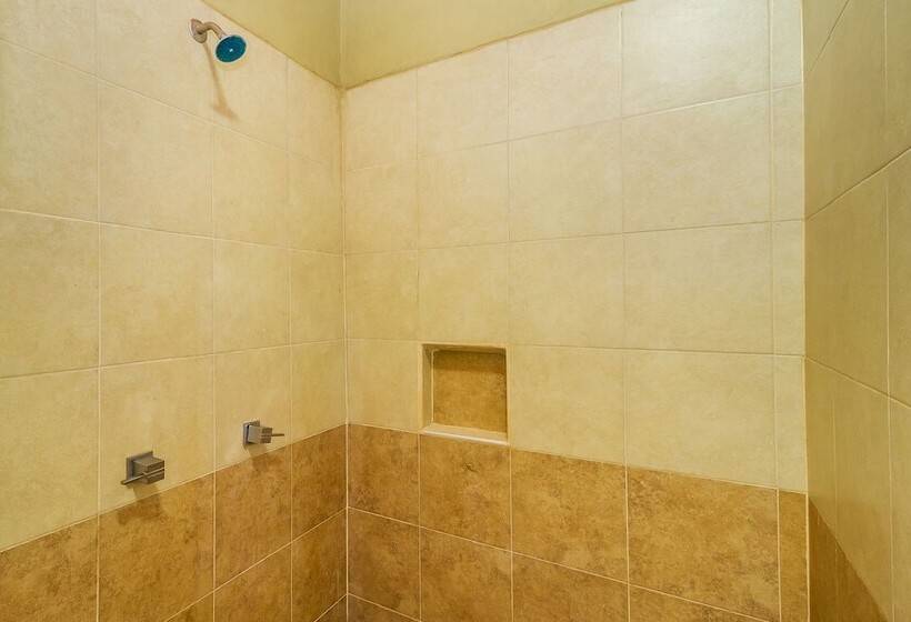 교외 호텔 Hacienda Coyotes