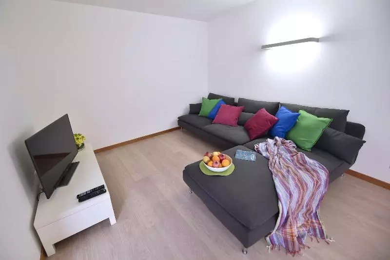 پانسیون Casa Da Baía Guest House