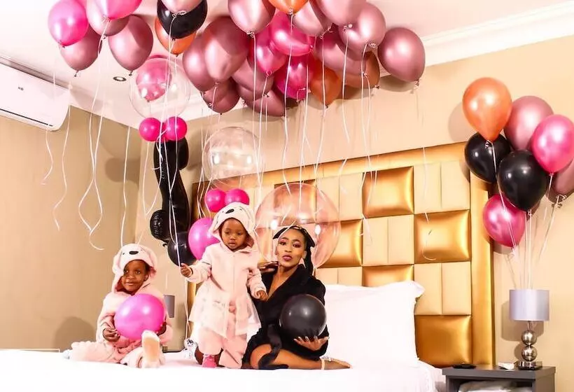 ペンション La Fiato Luxury Lodge