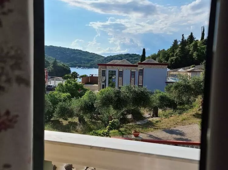 Hotelli Edem Studios & Apartments