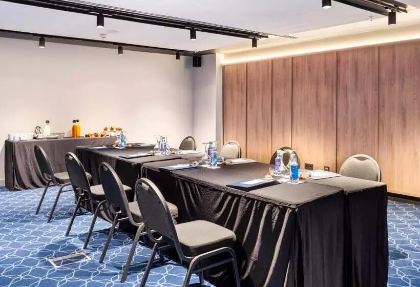 Hotelli Eurostars Guadalquivir