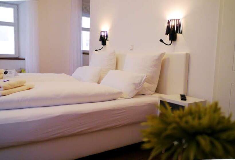 Hotel Hollerhofe  Zu Gast Im Dorf