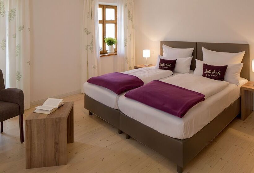 Hotel Hollerhofe  Zu Gast Im Dorf