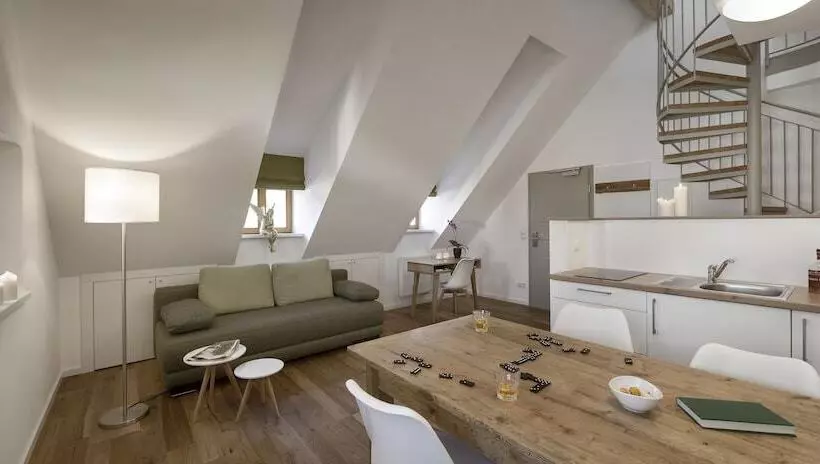 Hotelli Hollerhofe  Zu Gast Im Dorf