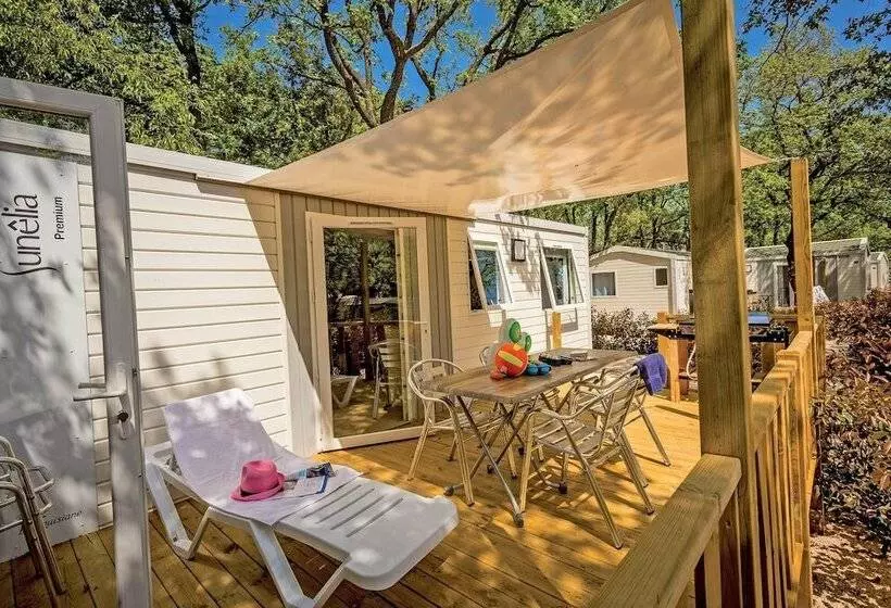 Hotelli Lagrange Vacances Camping Le Bois Fleuri