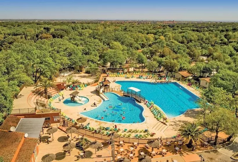 Hotelli Lagrange Vacances Camping Le Bois Fleuri