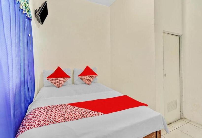 酒店 Oyo 90523 Homestay Jenggolo