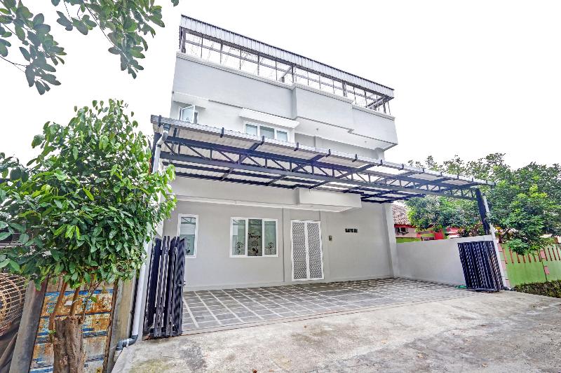 Otel Oyo 90549 Tumesa Homestay