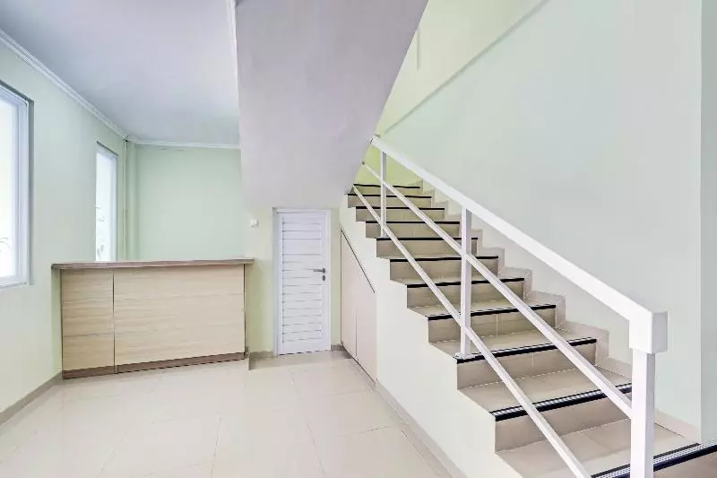 هتل Oyo 90549 Tumesa Homestay